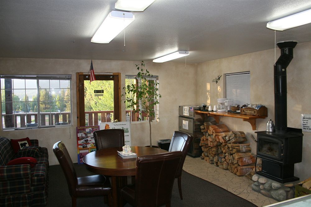 Honey Bear Lodge & Cabins Биг Беър Лейк Екстериор снимка